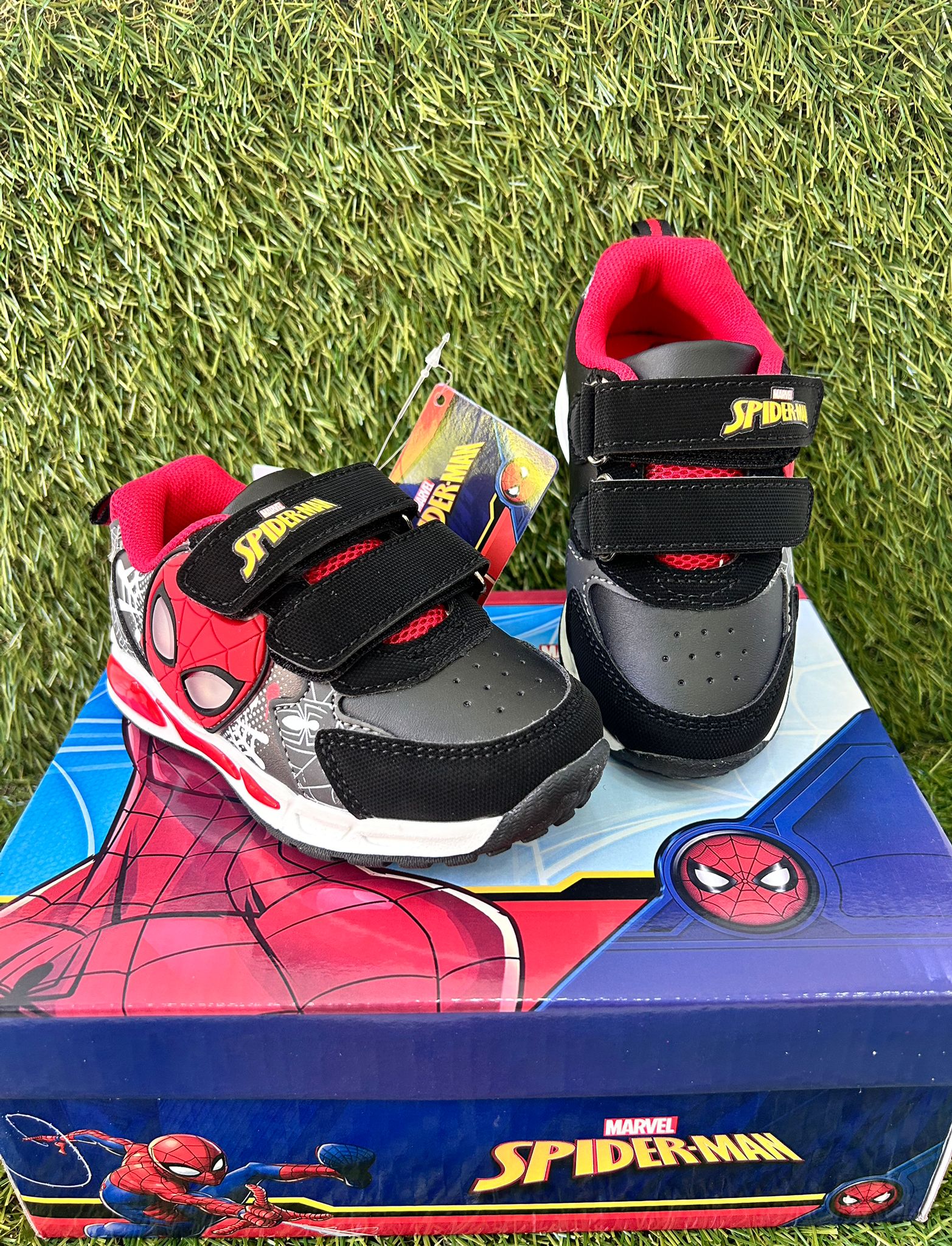 Spiderman παιδικά αθλητικά με φωτάκια για αγόρια marvel 3 Spiderman παιδικά αθλητικά με φωτάκια για αγόρια marvel - Image 3